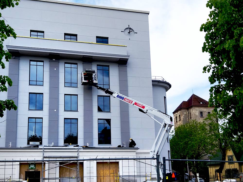 Jelgava, ģimnāzijas pulkstenis